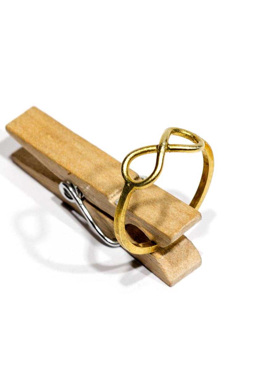 Тренди пръстен INFINITY Ръчно изработен пръстен от сребро с проба 925. Огледална повърхност. Произведен в България. JEWELRYBOXBG